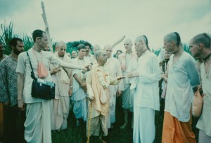 008-sdg-srila-prabhupada
