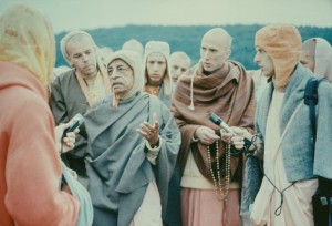 215-sdg-srila-prabhupada