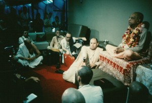 233-sdg-srila-prabhupada