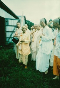 241-sdg-srila-prabhupada