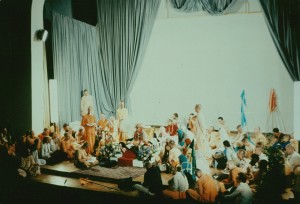 256-sdg-srila-prabhupada