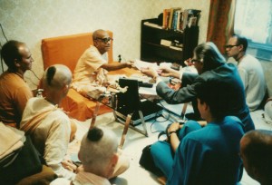 275-sdg-srila-prabhupada
