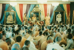 300-sdg-srila-prabhupada 
