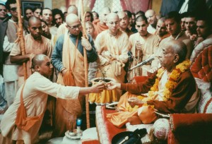 303-sdg-srila-prabhupada