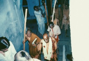 332-sdg-srila-prabhupada