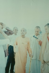 537-sdg-srila-prabhupada