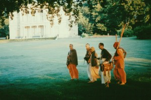 643-sdg-srila-prabhupada