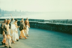 644-sdg-srila-prabhupada