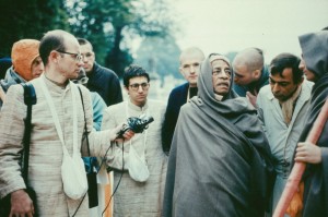 692-sdg-srila-prabhupada 