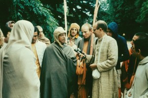 693-sdg-srila-prabhupada 