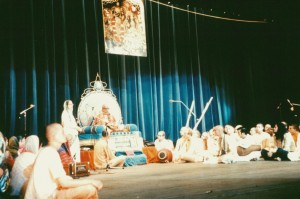 743-sdg-srila-prabhupada