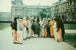 745-sdg-srila-prabhupada